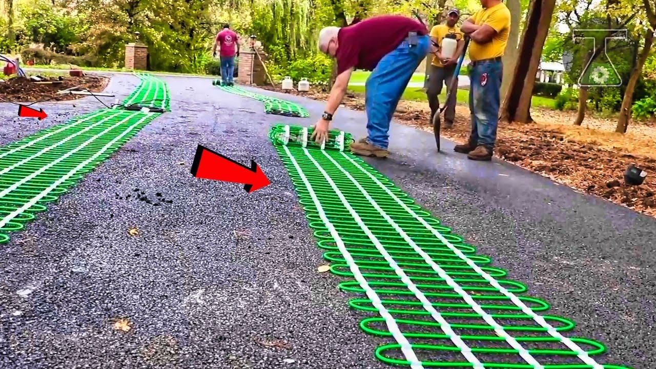 Snow Melts On This Road Like A Magic With This Easy Snow Removal Technology 😱