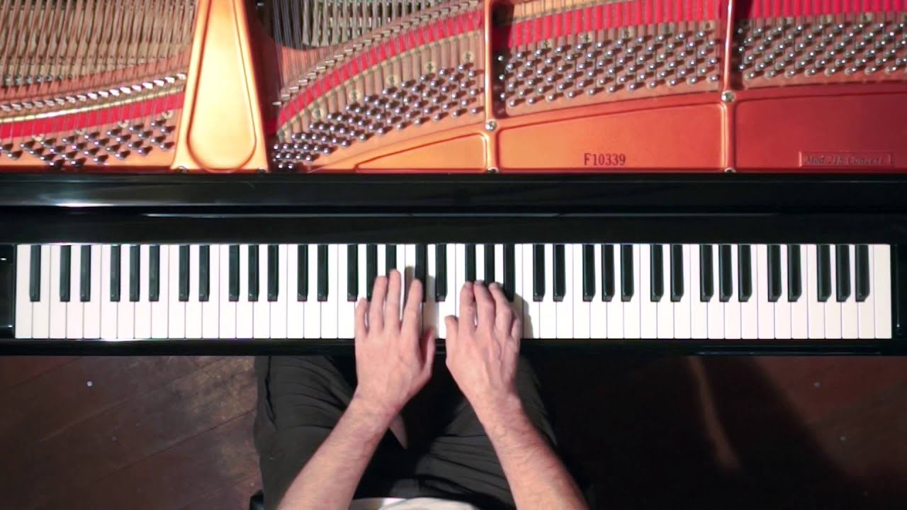 Bach 2 Part Invention No.15 P. Barton, FEURICH Harmonic Pedal piano