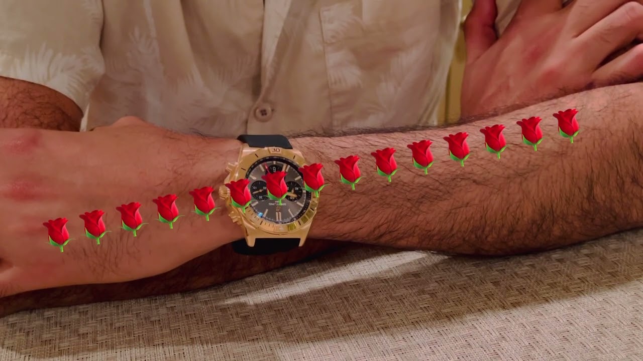 On wrist review of the NEW Breitling B01 Chronomat 42 in ROSE GOLD!  Better than a Daytona?  Maybe!