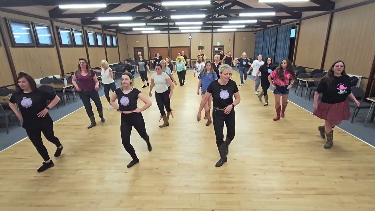 Whiskey Roll (line dance demo)