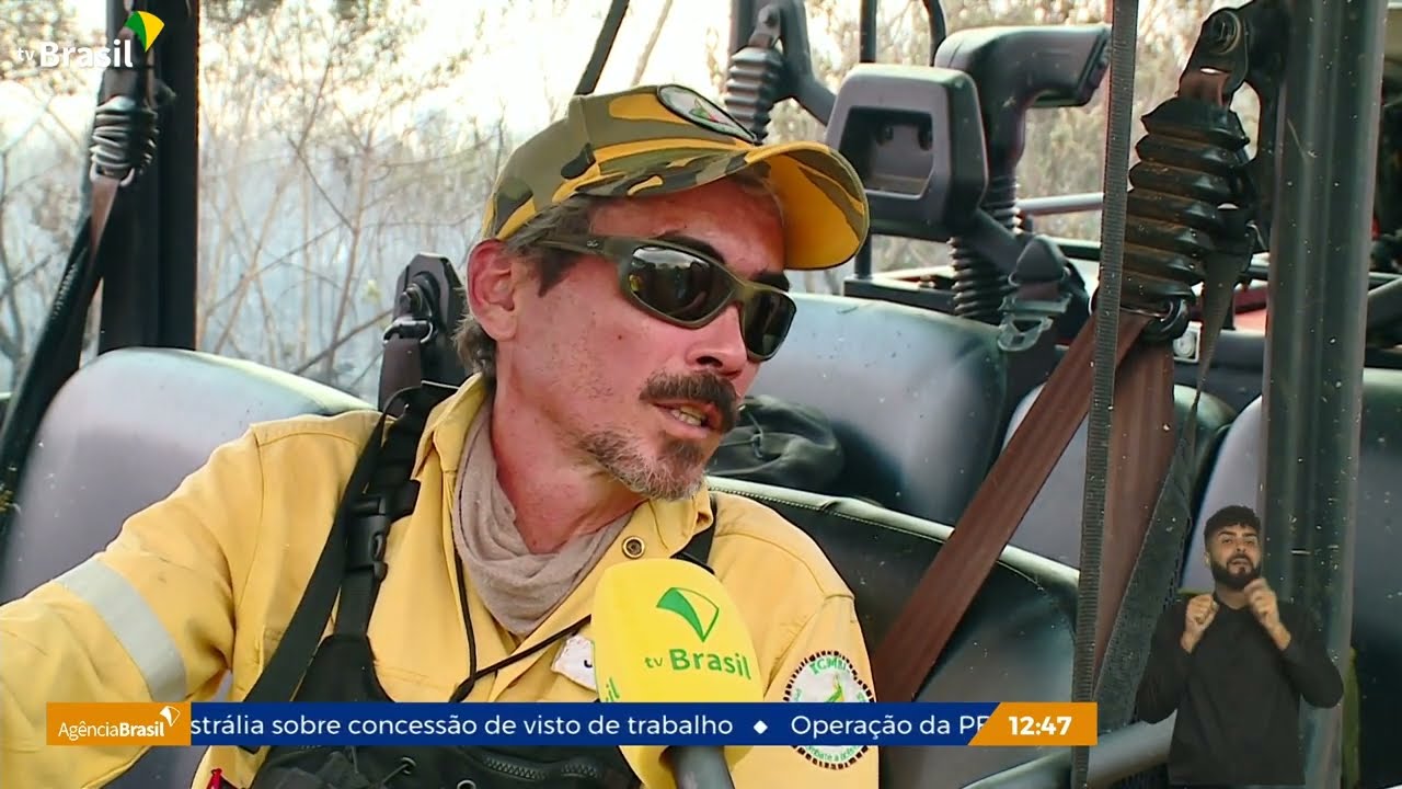 Fogo controlado é usado no combate a incêndios florestais
