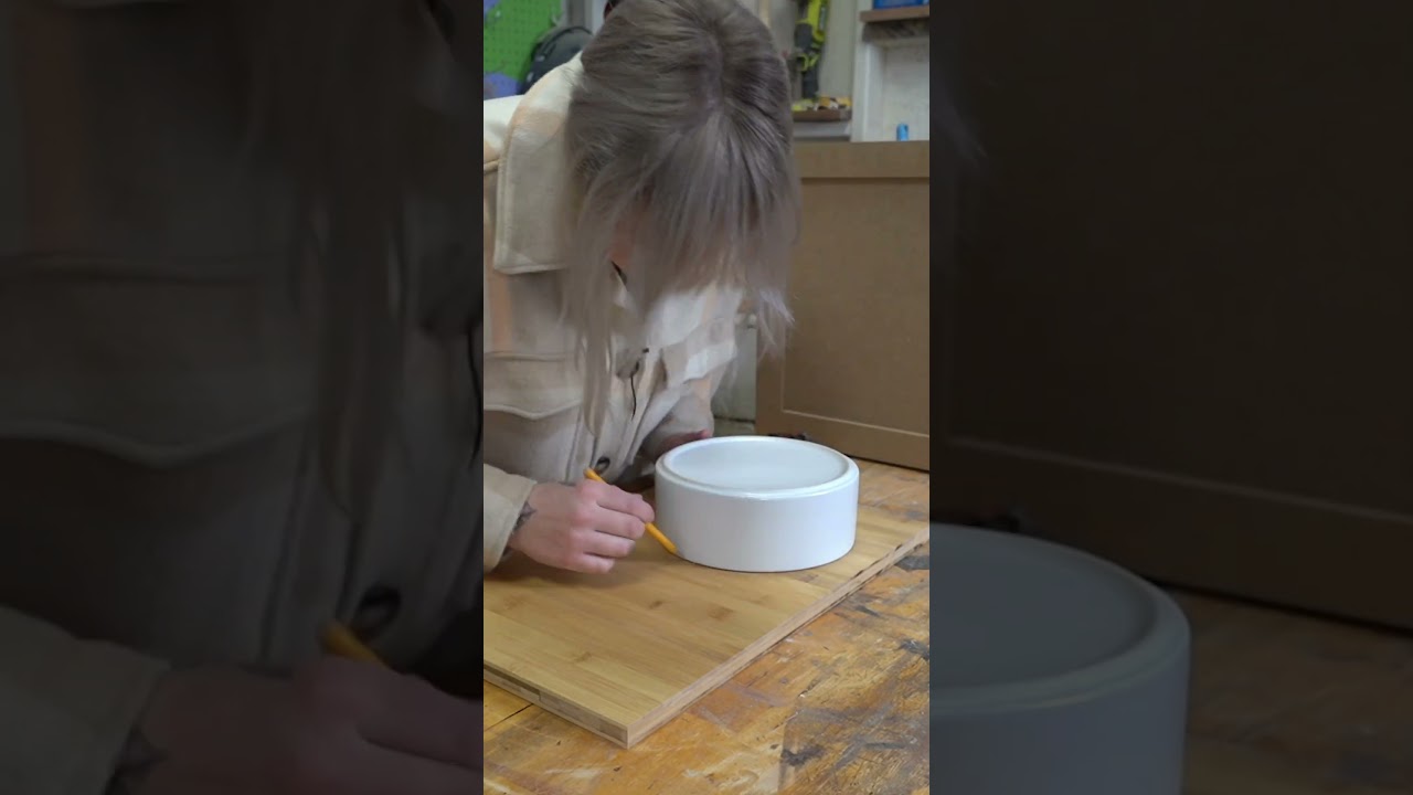 🐶 DIY RAISED DOG BOWL STATION 🦴 #dog #doglover #diy