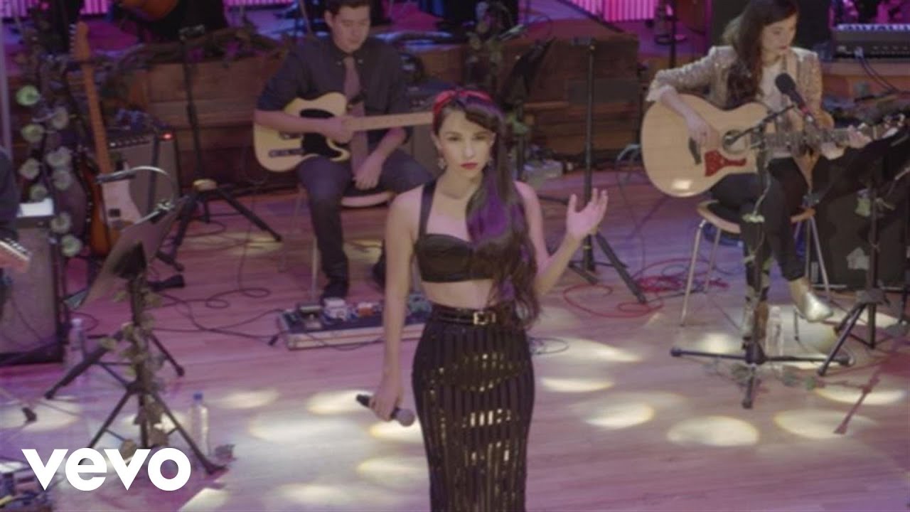 Belanova - Escena Final (En Vivo)