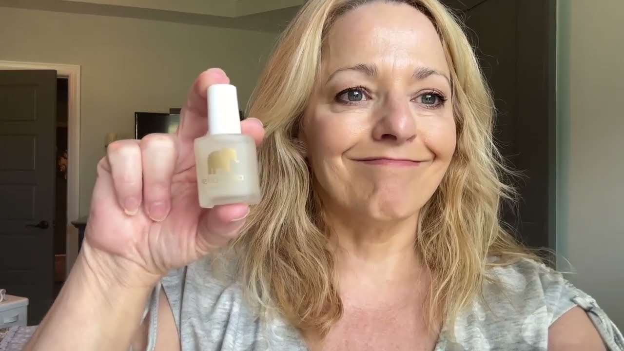 17-Free Nail Care: ella+mila Base Coat Review
