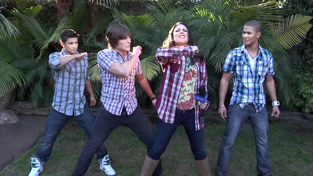 Power Rangers Samurai Cast Show Joslyn Some Power Moves