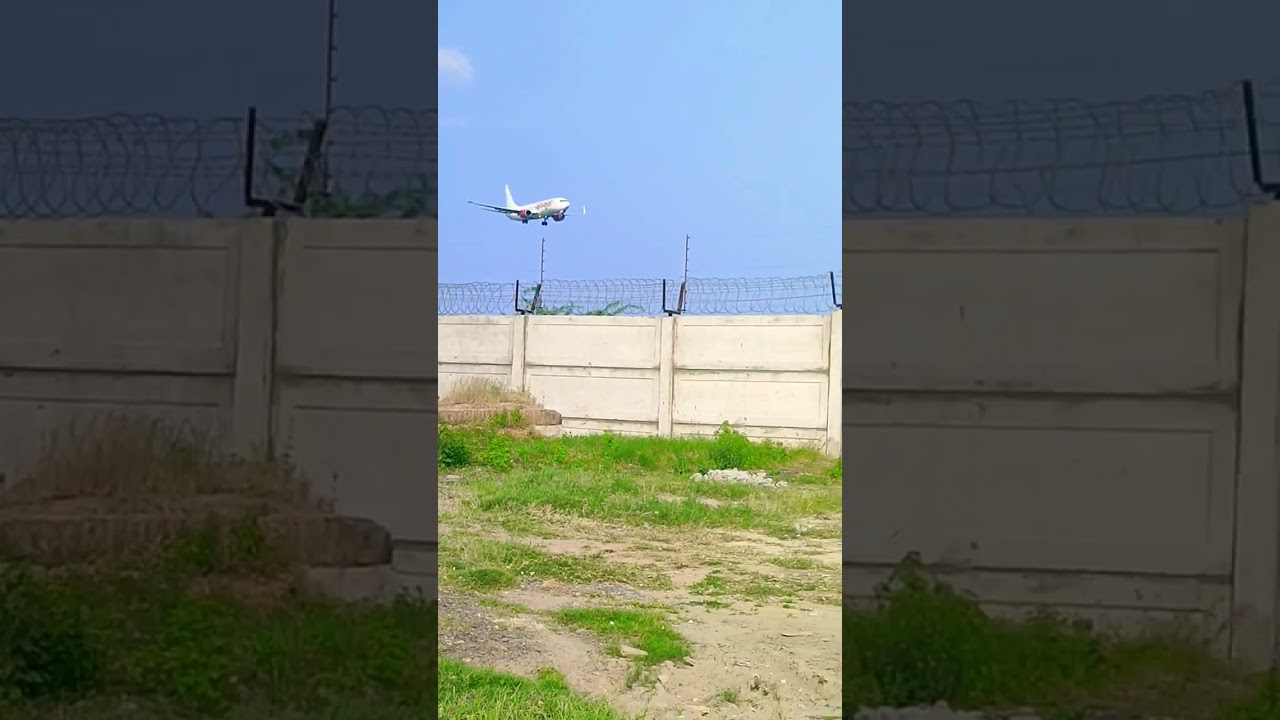 Spicejet flight landing at Ahmedabad Airport.... #airport #landing #flight #ahmdabadairport #plane