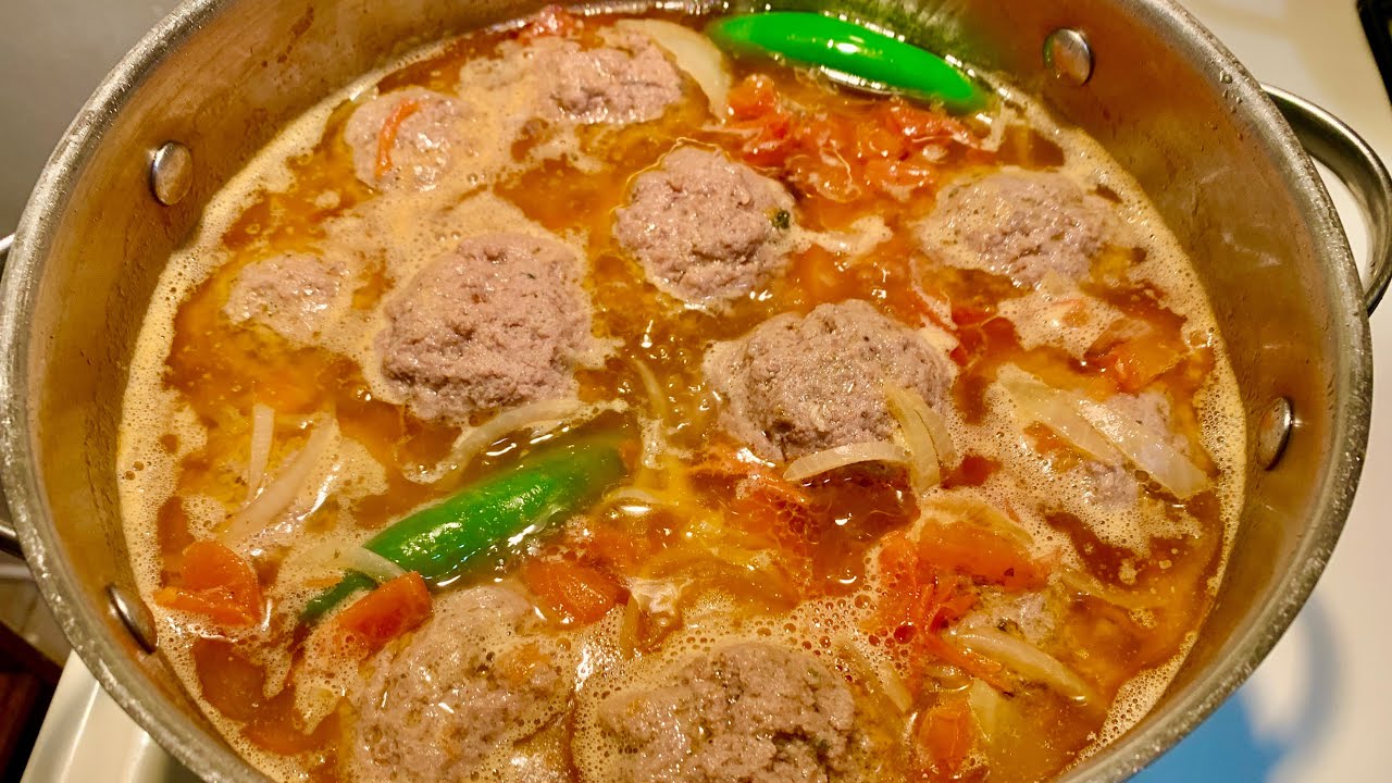 Albóndigas en caldo de jitomate!!!
