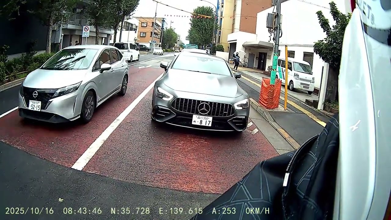 自転車の巻き込み事故？