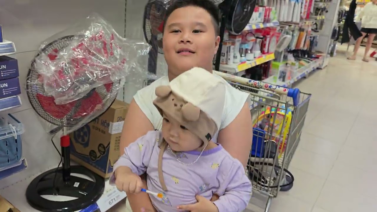 My quậy ở siu thị