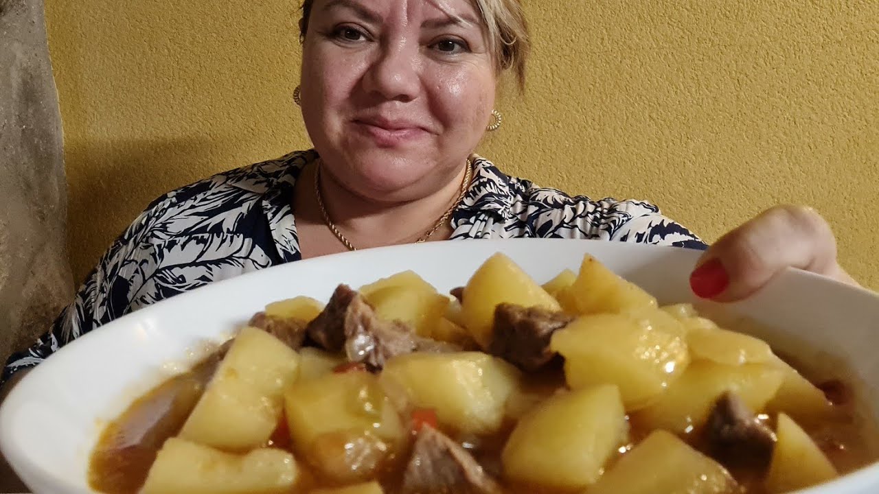 МУКБАНГ 🍽 ОБАЛДЕННЫЙ СОУС 😋РАССКАЗ МЕНЯ ОСТАВИЛ В ШОКЕ🙉 MUKBANG SOPA DE  TERNERA 😊ES BOMBA#мукбанг