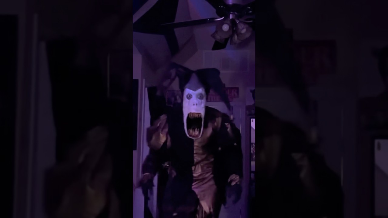 TRY NOT TO SCREAM!! [PT.2] #horrorshorts #scary #halloween