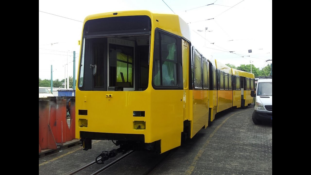 Führerstandsmitfahrt im 1100er in Essen Grenze Altenessen nach Bredeney.