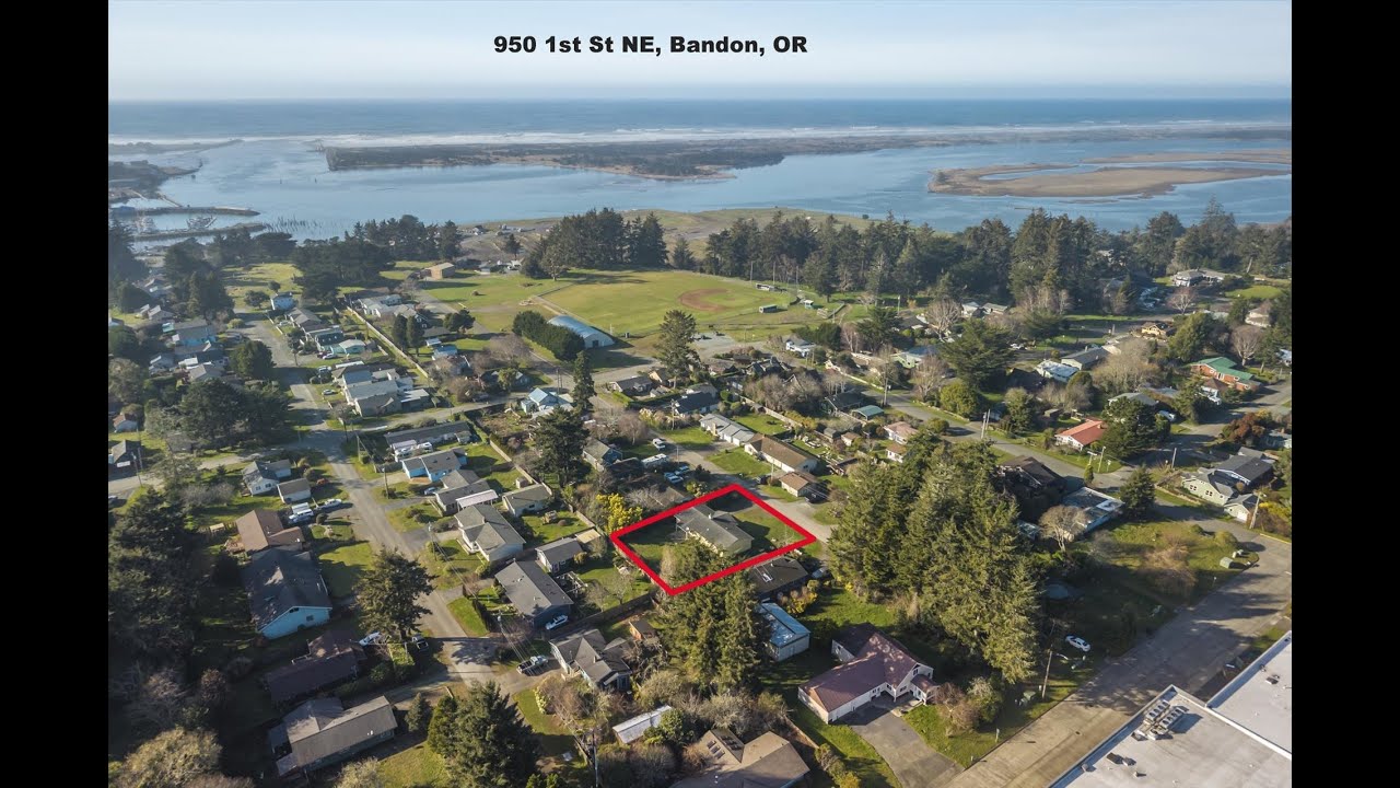 BEAUTIFUL PRIDE OF OWNERSHIP BANDON HOME!