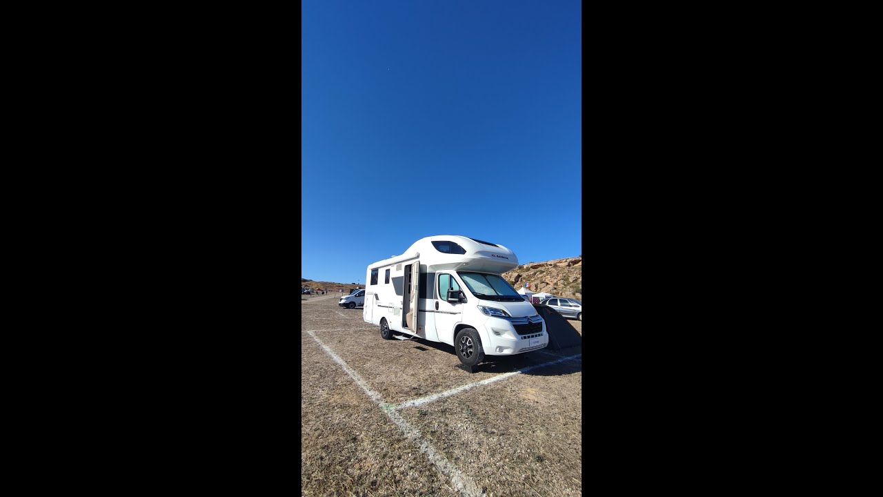 Limpieza suelo de tu #Autocaravana con solo una toallita del Mercadona suelos. SIGUENOS 👍