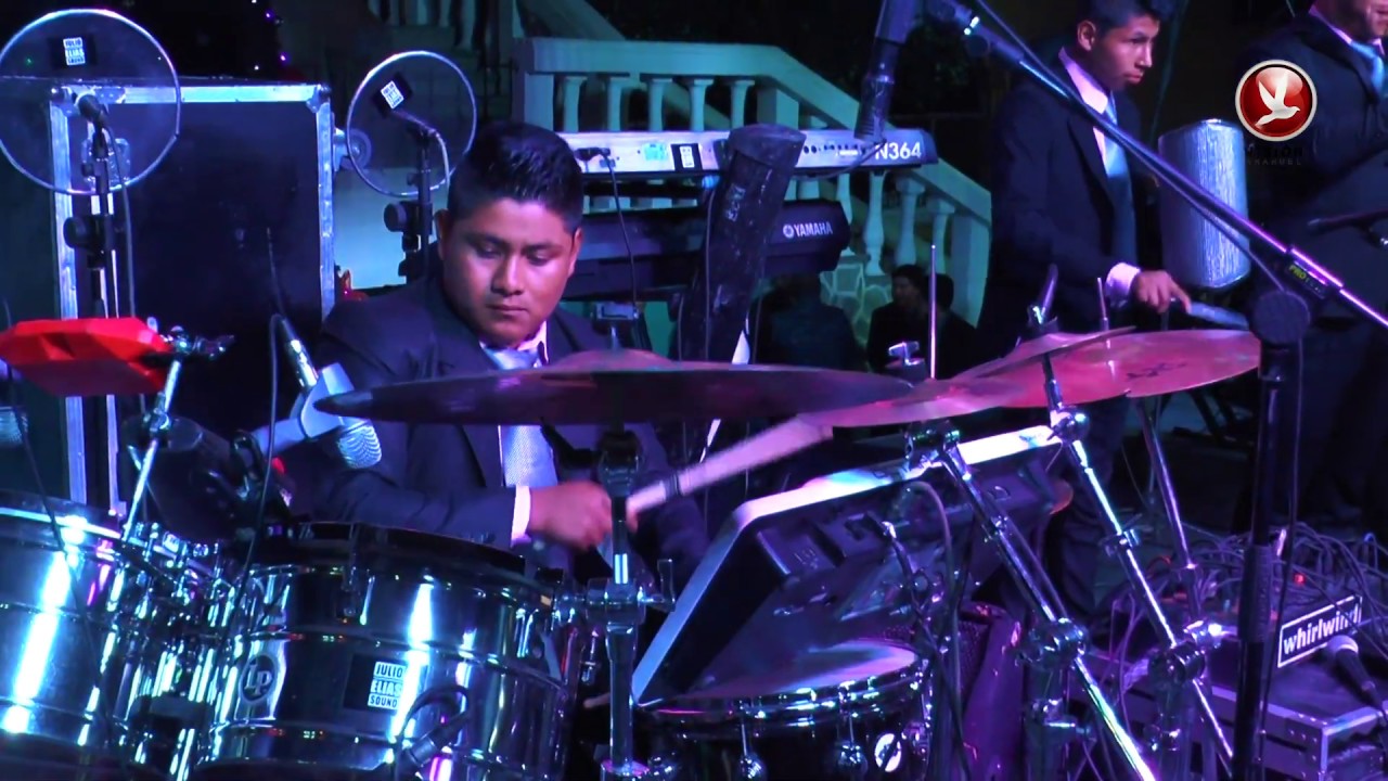 Tu Gran Amor - Ministerio El Amor de Dios (Live)