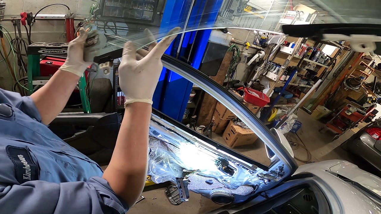 2004 TOYOTA COROLLA  Front Driver Side Window glass Stuck Repair Part 1