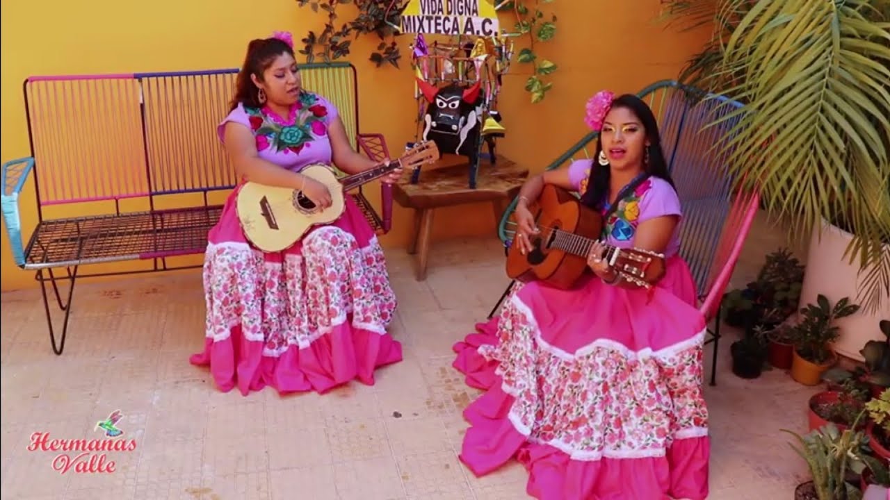 Dos gotas de agua -  Hermanas Valle 
