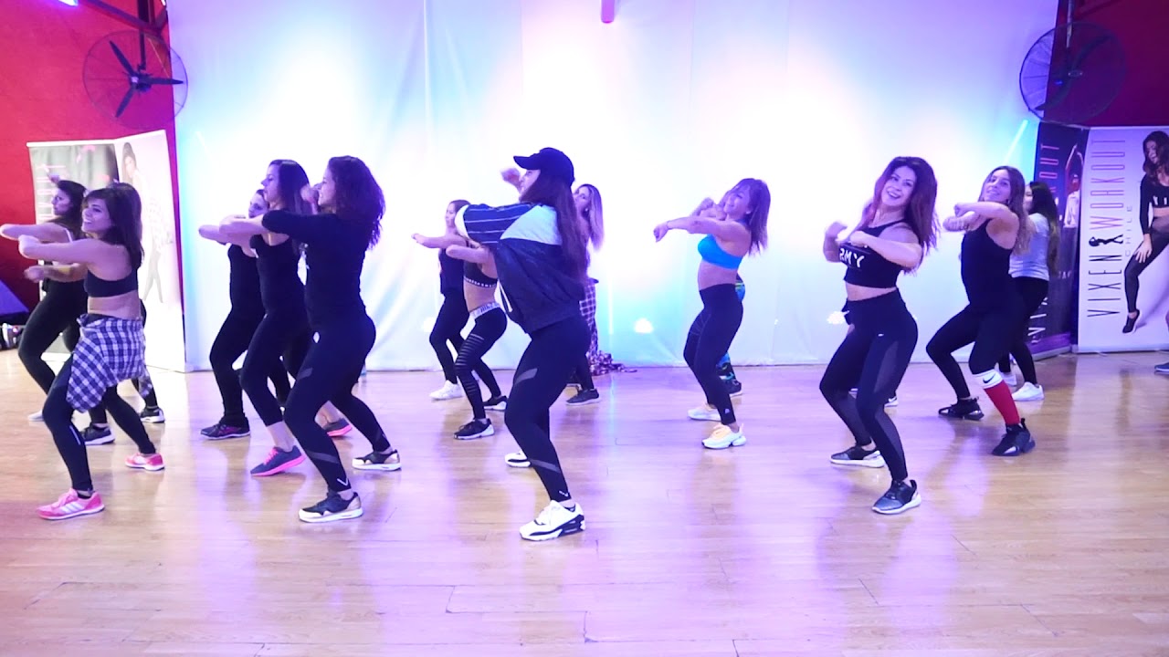 Con Calma (Janet Jones/ Vivi Lyh / Dafne De Frias - #VixenWorkoutChile ✨