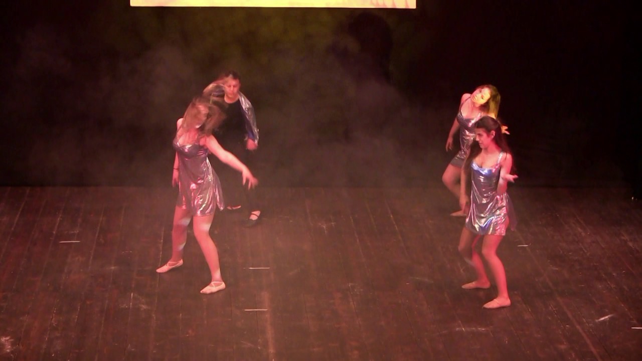 Saggio di danza 2017 DANZA MODERNA