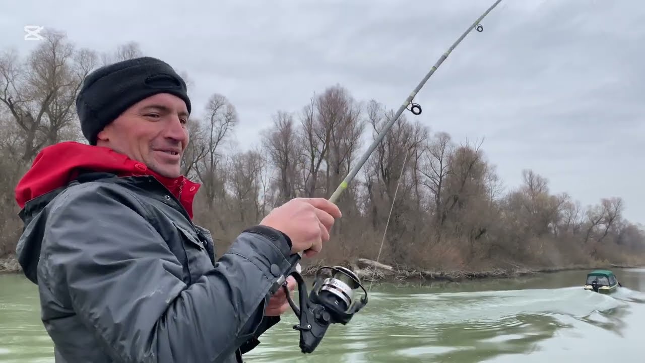 In Balta,Partida la Caras Rosioara Babusca si Stiuca,la Gorgova in Delta Dunarii! 🎣 #fishing #fyp 🎣