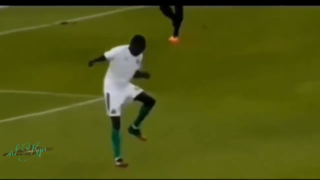 Topal oyun havası yeşil sahaları da sardı, gol attıktan sonra seni gidi topal oynayan futbolcu