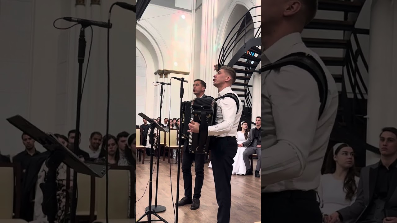 Claudiu și Florin Ștefan - Fie casa voastră cânt , o lumină pe pământ