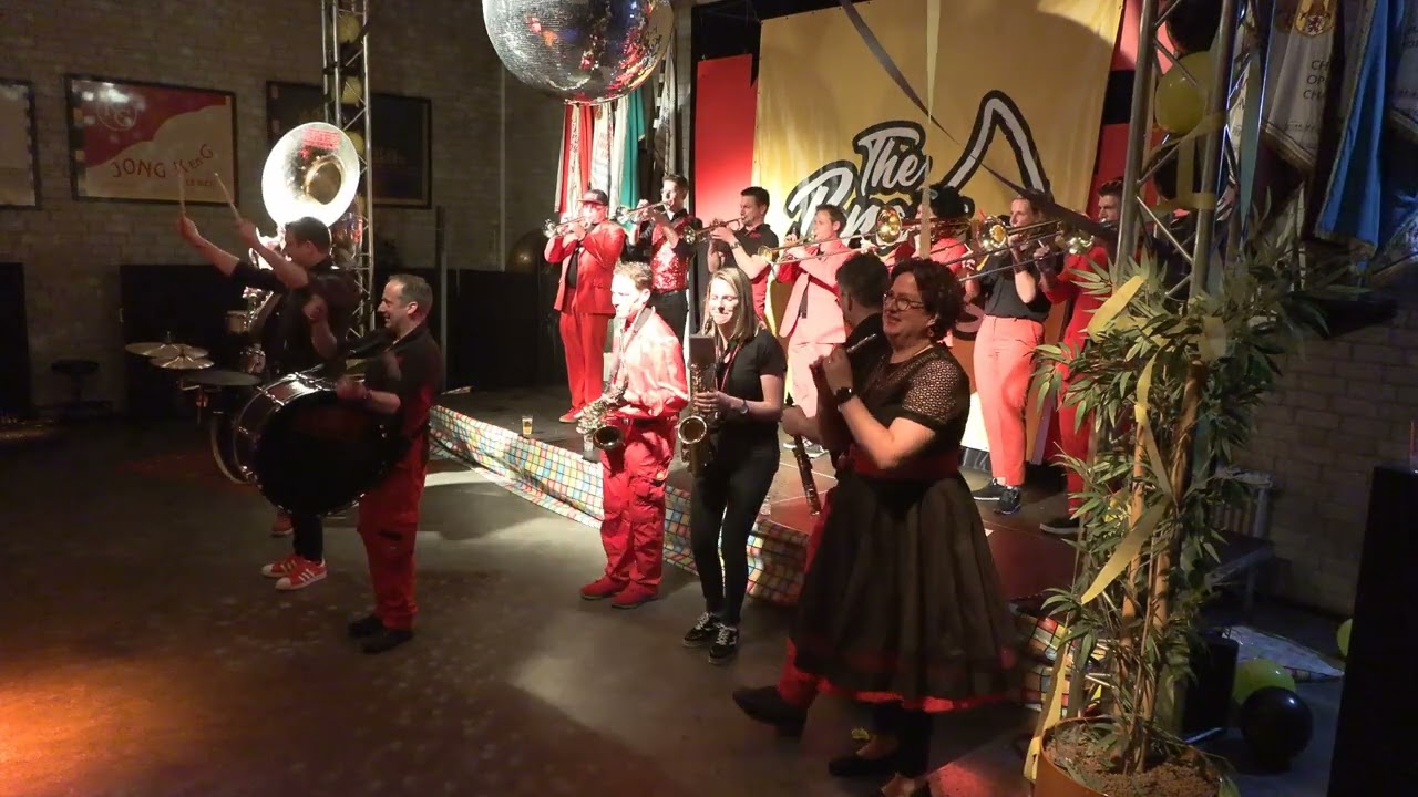 Shes Udenhout Set 2 Brassholes Night Fever zaterdag 28  maart 2025  Leiden