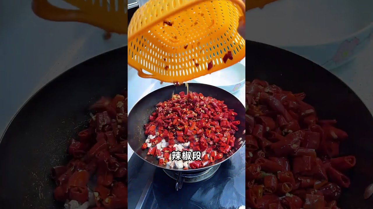 追剧必备冷吃兔，好吃到嗦手指，30秒学会制作方法，赶紧学起来#冷吃兔做法 #好吃到停不下来