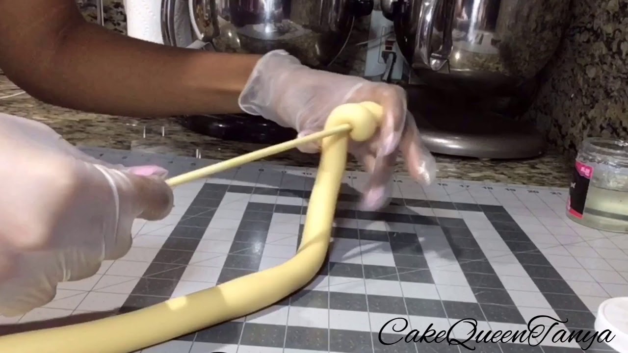 HOW TO MAKE FONDANT UNICORN HORN