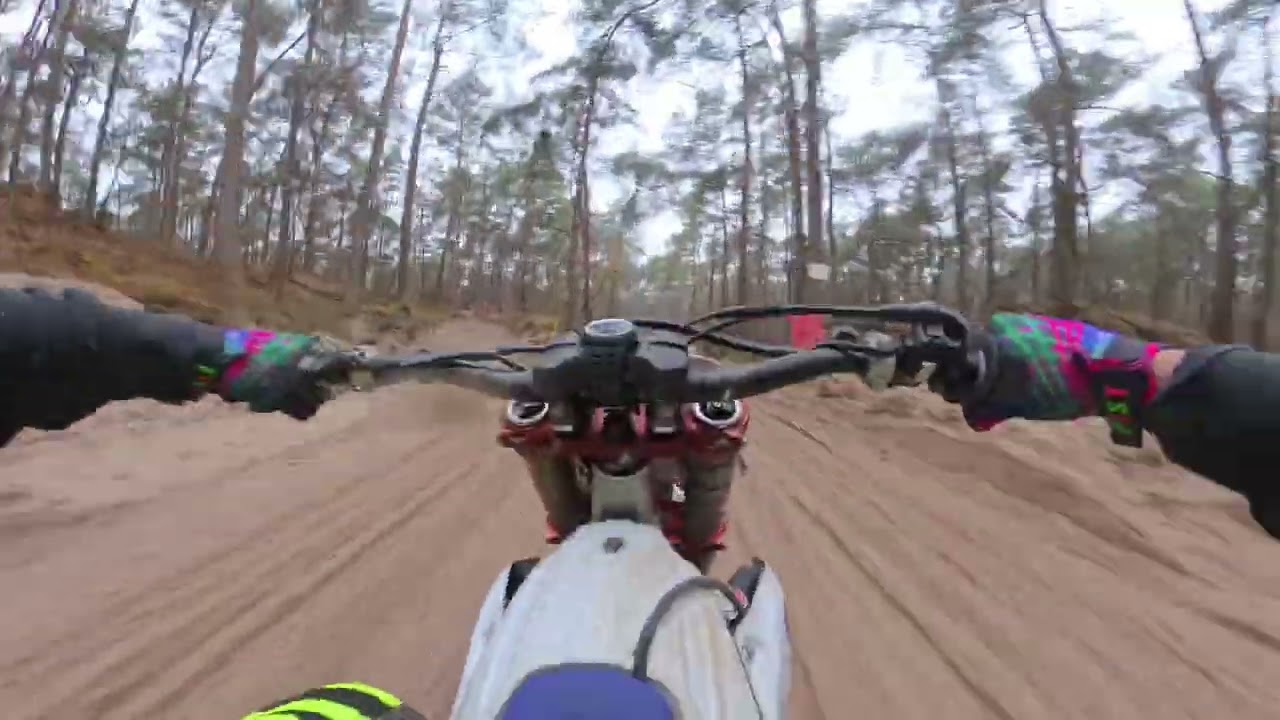 POV- SANDTRACK MC NUNSPEET ON THE YZ250F