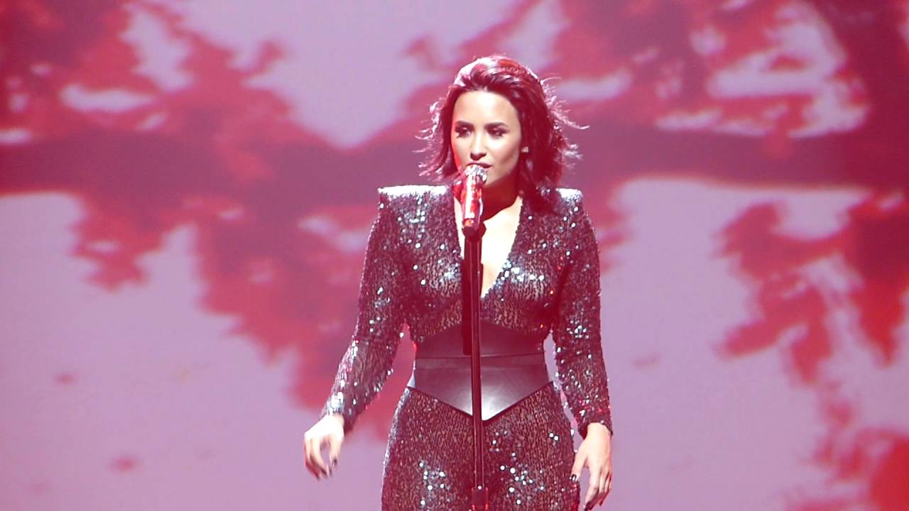 Cool for the Summer, Demi Lovato - Future Now Tour - Boston, MA (TD Garden)