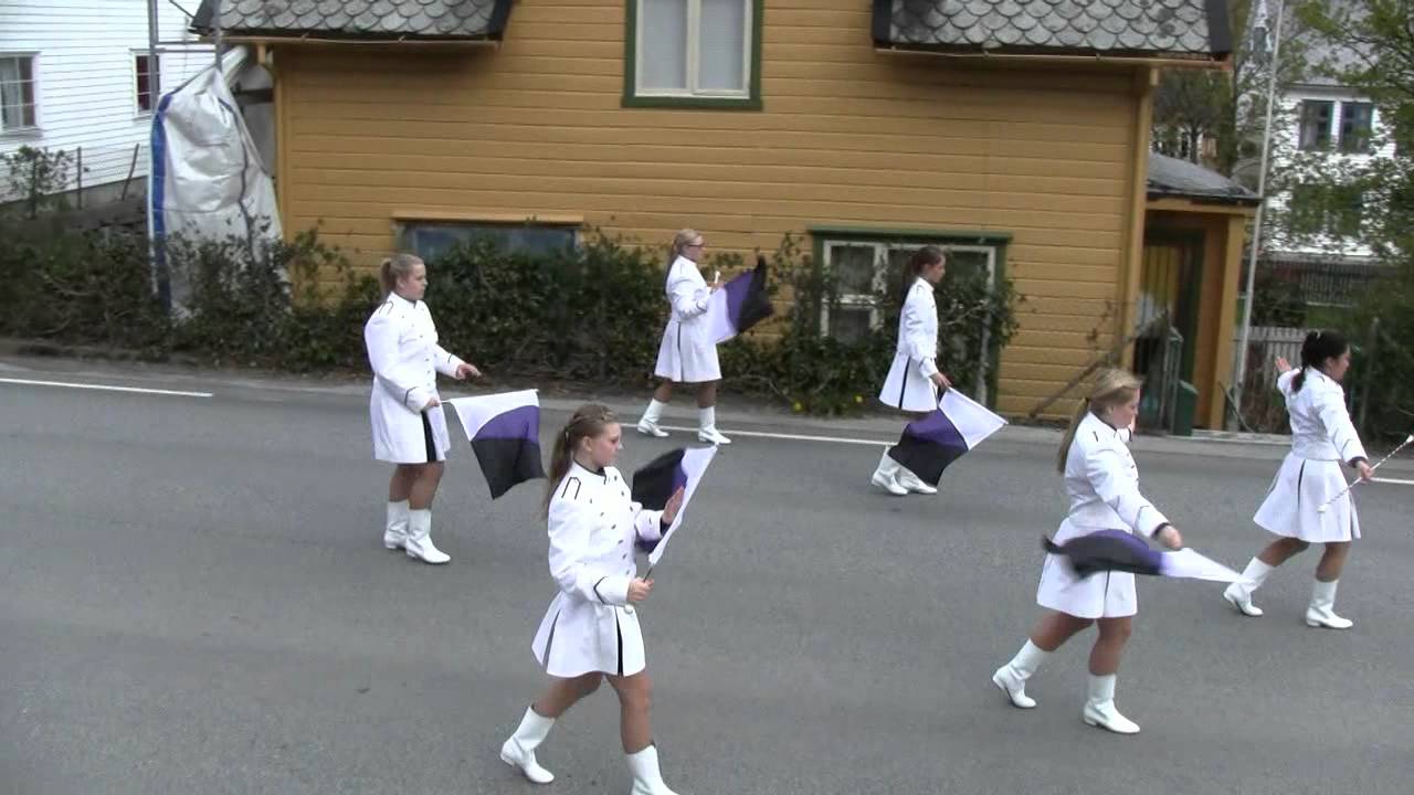 Florø Drill - 17.mai 2012 - Vk gruppa