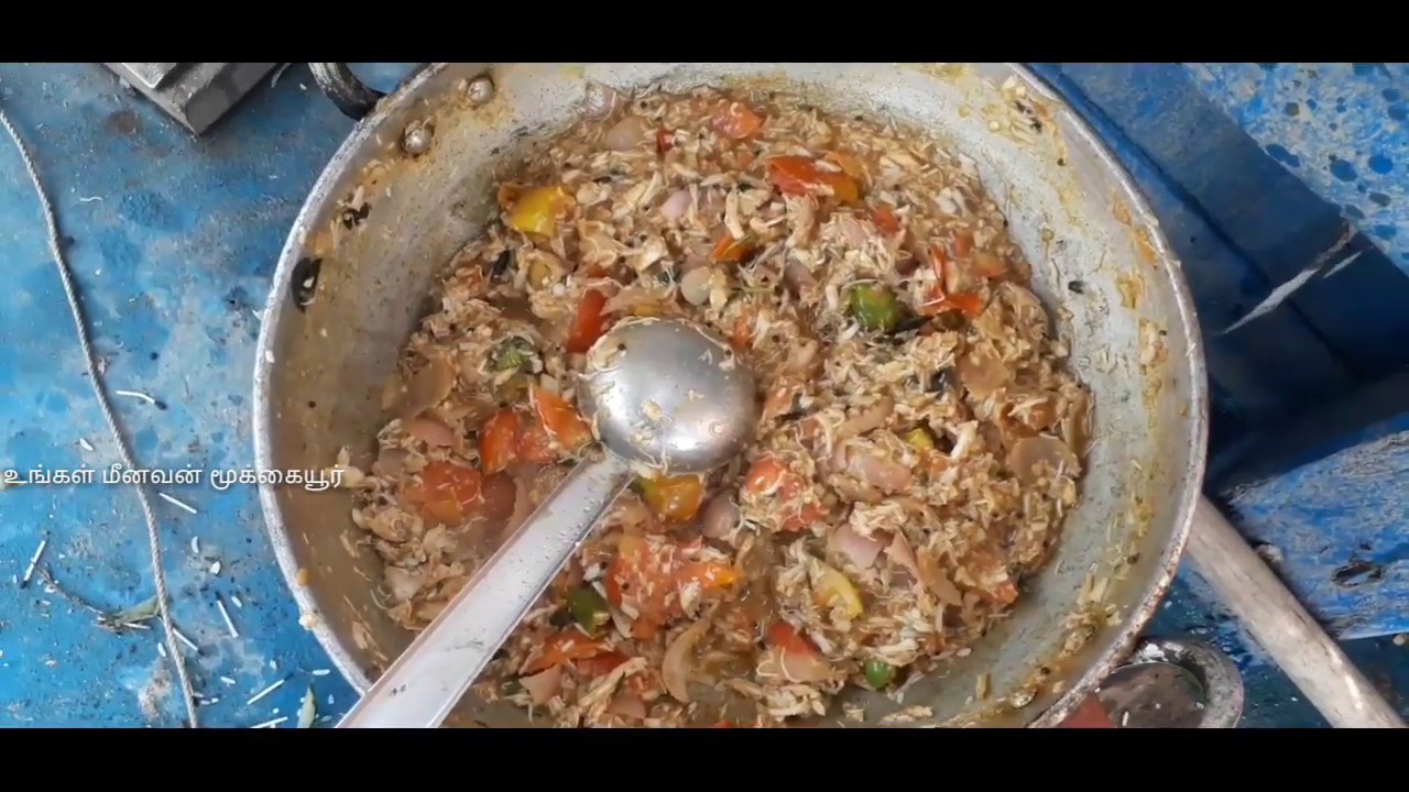 கடலில் மீனவன் நண்டு சமையல் / Fisherman crab cooking at sea