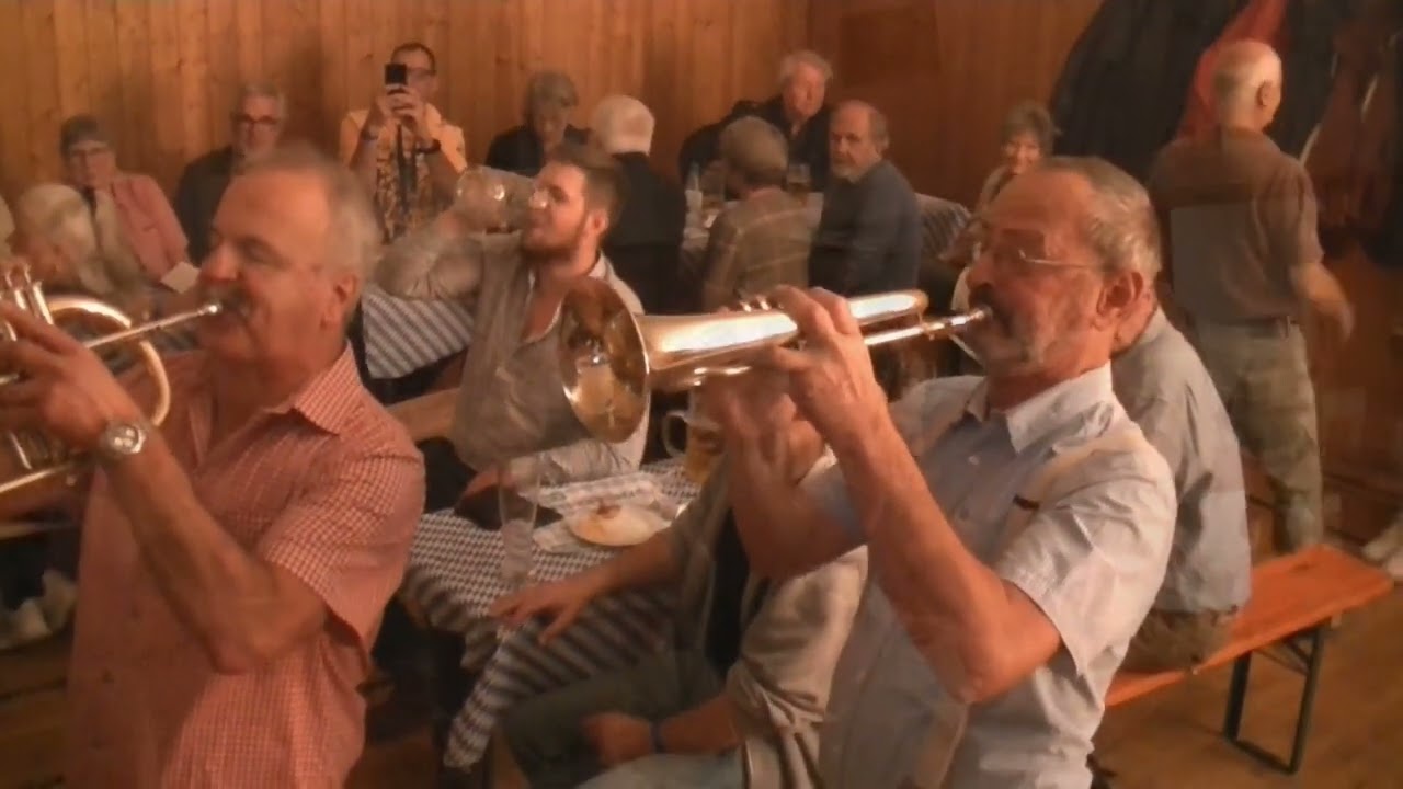 Mitten unter den Fans in Winkels-Rucksackmusikanten - 14.10.2023
