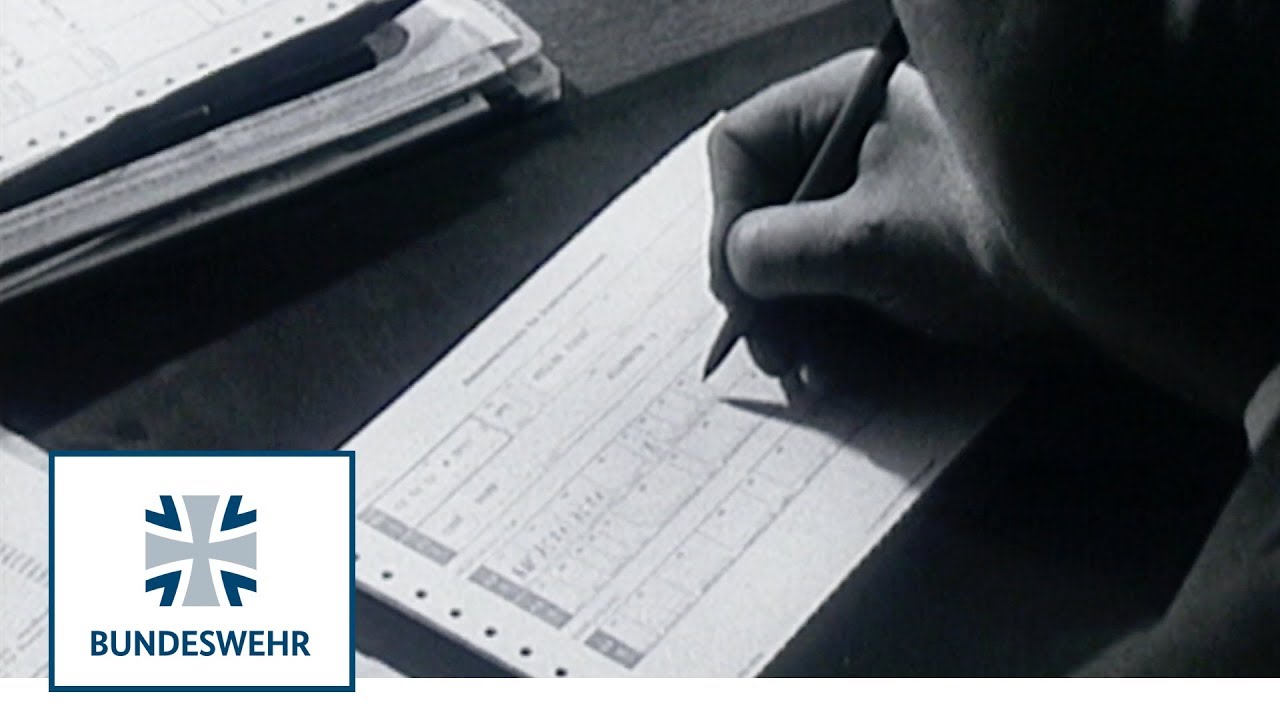 Classix: Einberufungsbefehl per Computer (1971) -  Bundeswehr