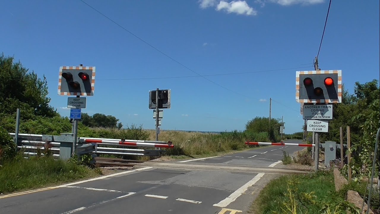 Dymchurch Level Crossing (Eastbridge Road Crossing)