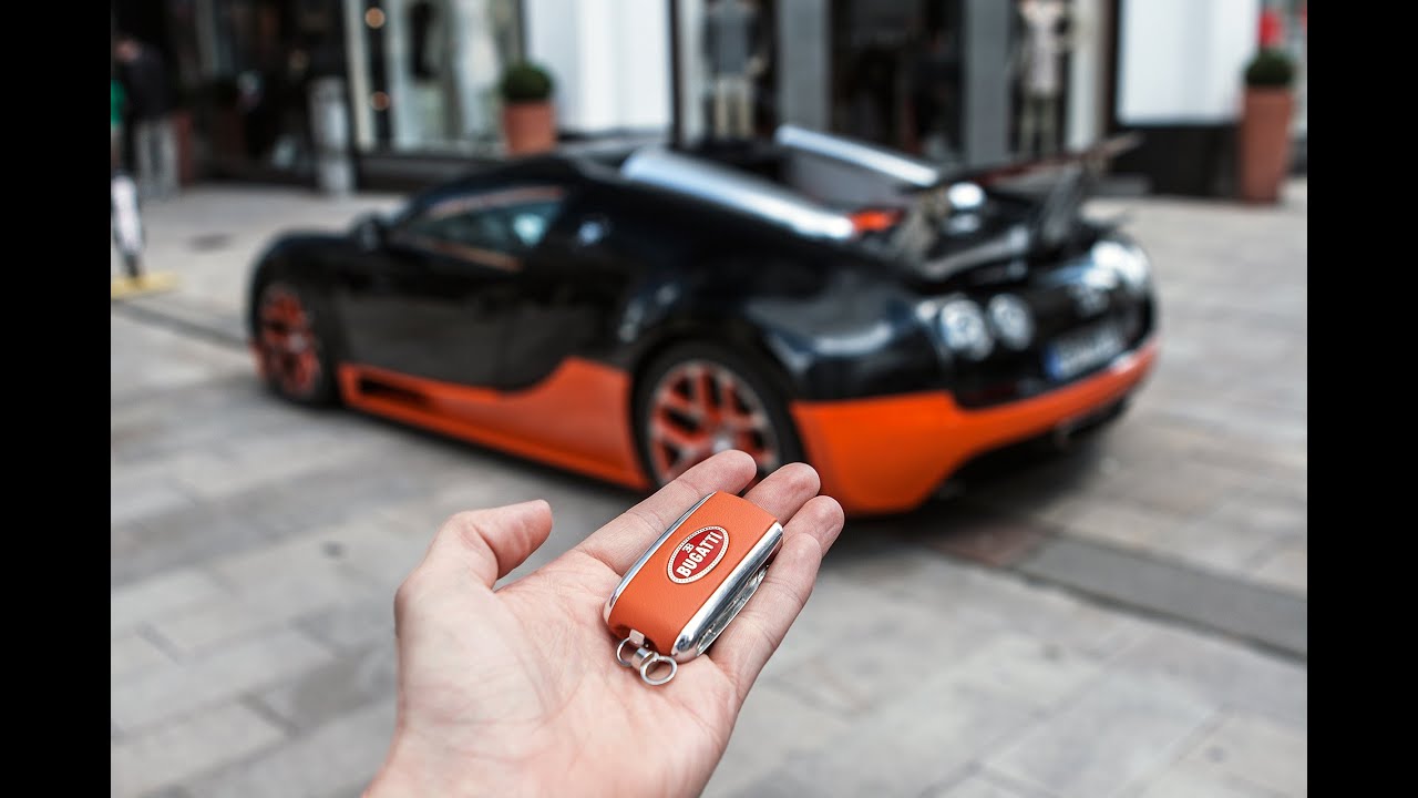 The one & only german Bugatti Veyron Grand Sport Vitesse - Brutal acceleration in tunnel! HD