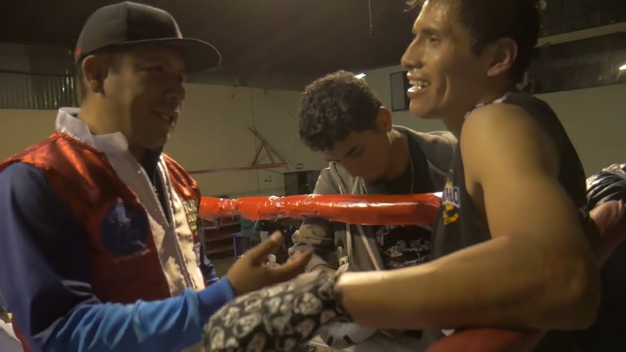BOXEO AREQUIPE&Ntilde;O 2023 // La kriptonita vargas  ( misti boxing) vs Cesar Valencia  ( Valero Boxing)