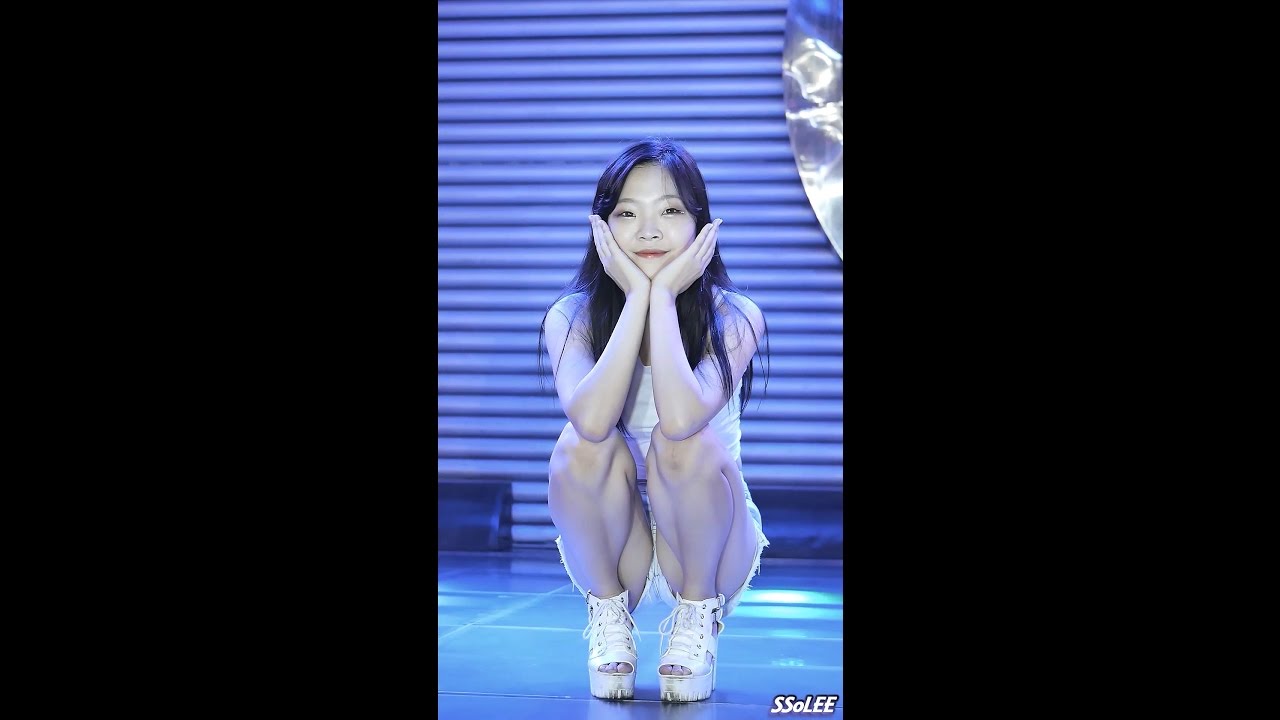 161001 댄스팀 리멤버 (헤니, Remember) - Cheer Up (트와이스) @ 헬로apM 직캠 By SSoLEE