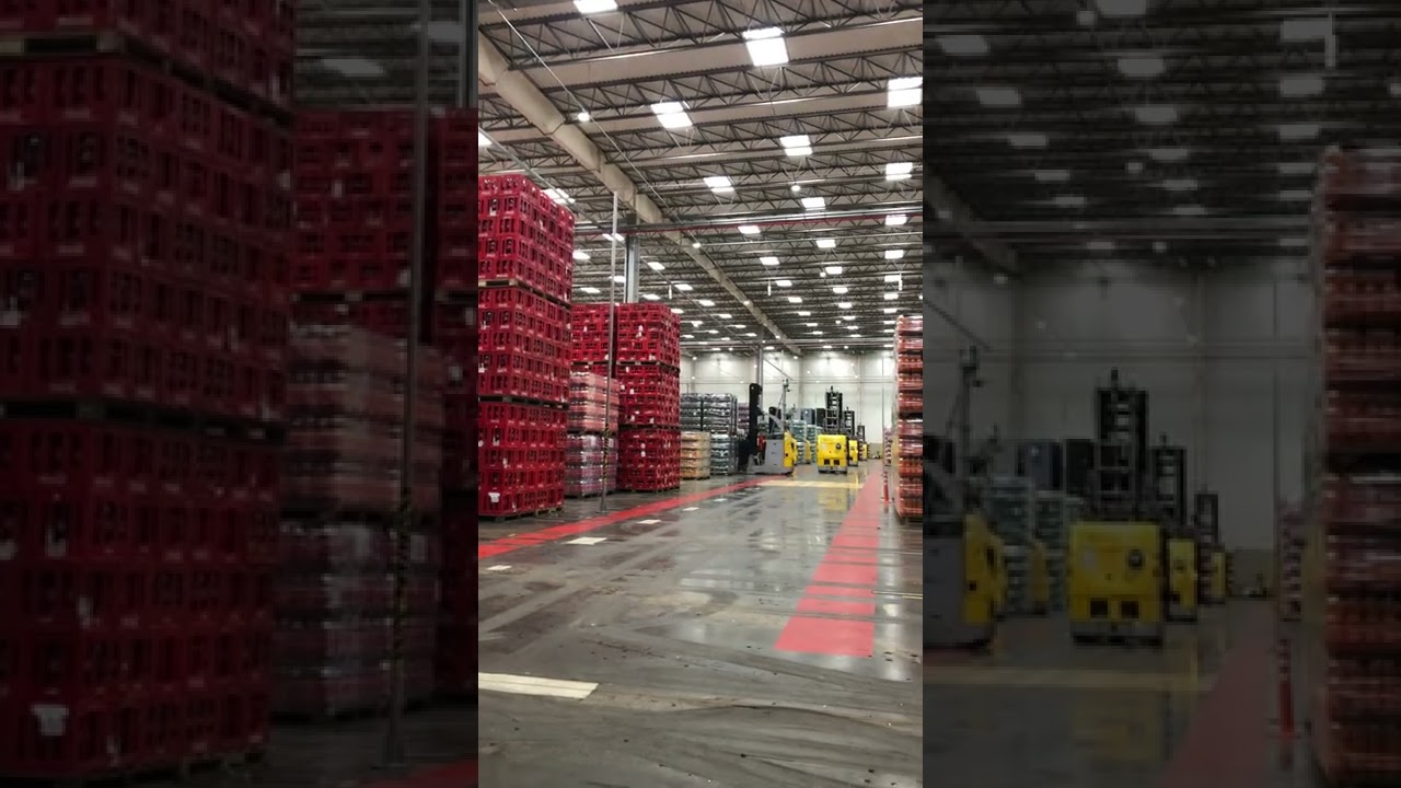 Robôs autônomos na fábrica da Coca Cola Femsa