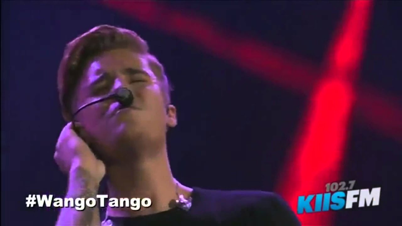 JUSTIN BIEBER - FULL WANGO TANGO PERFORMANCE