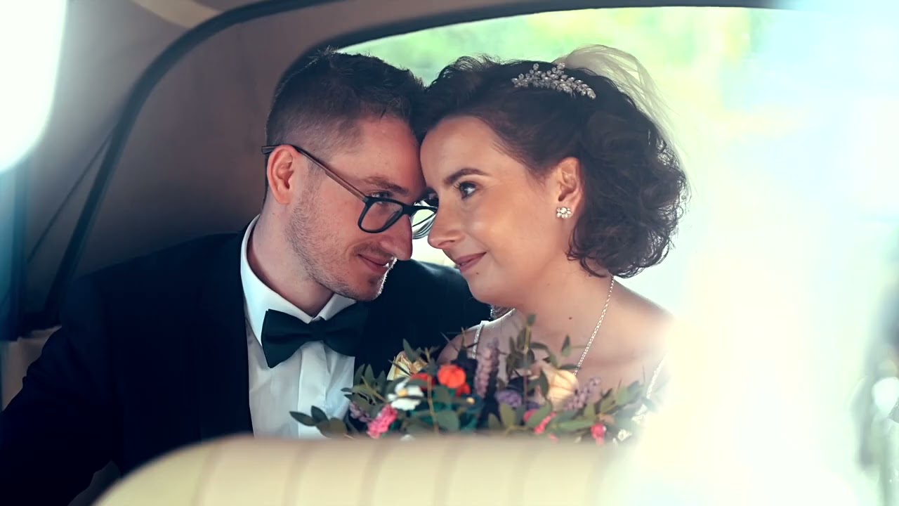 Amy and Chris : Wedding highlights from Killeavy Castle, Co.Armagh.
