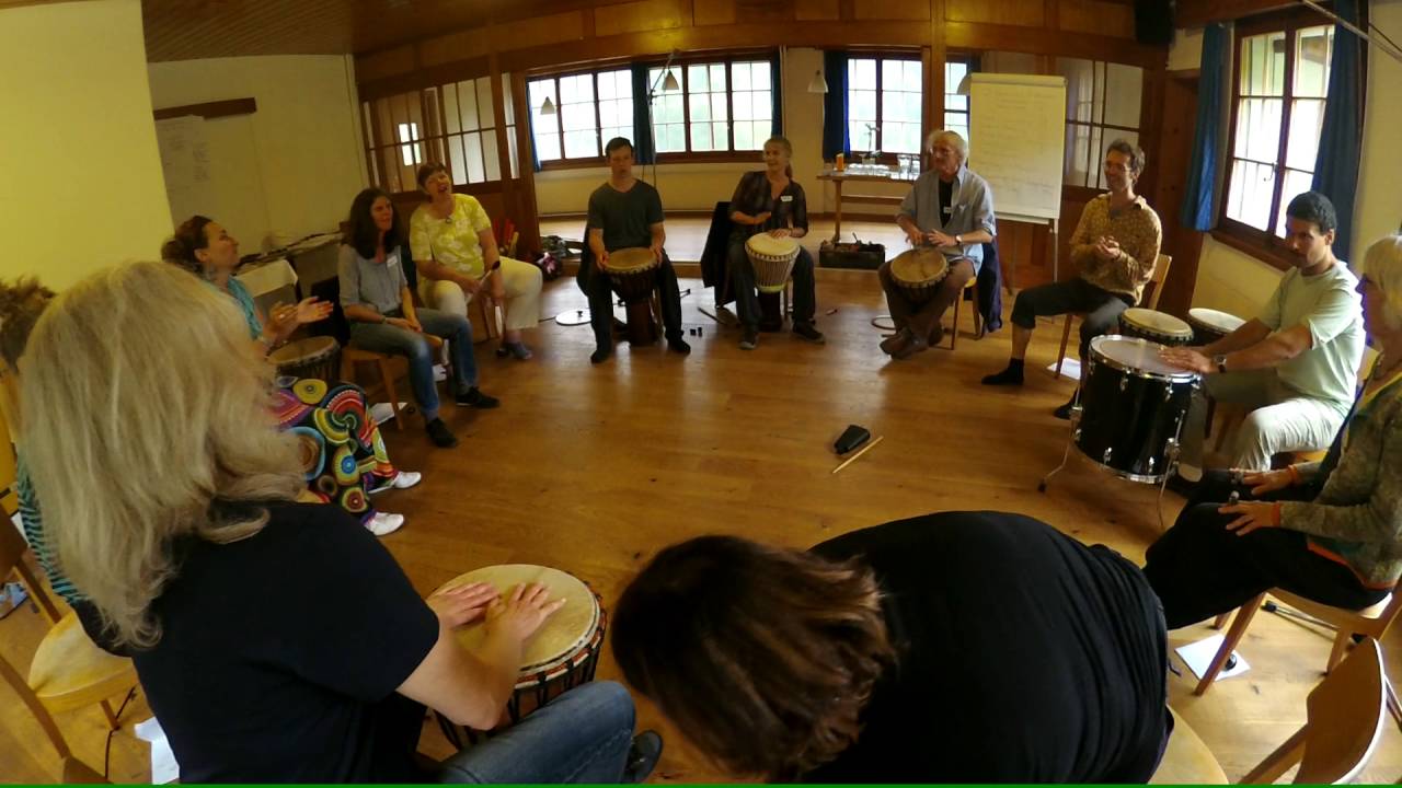 Drum circle Workshop with Mary Knysh im Kientalerhof