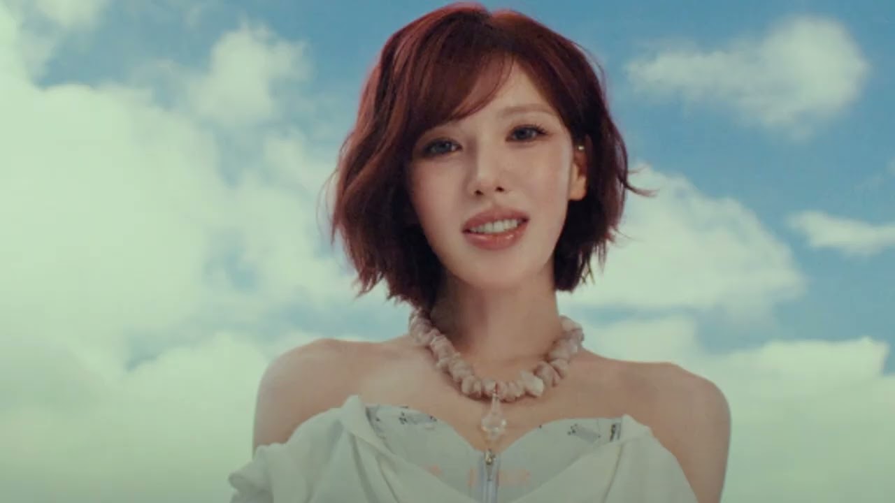 Wendy Live in Manila: Emotions Flow Like Water at W:EALIVE Concert!