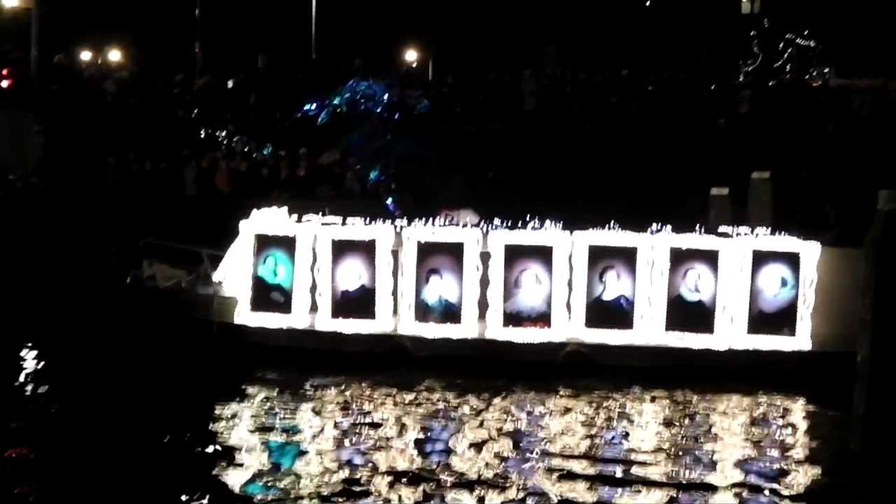 Winter Canal Parade. 4