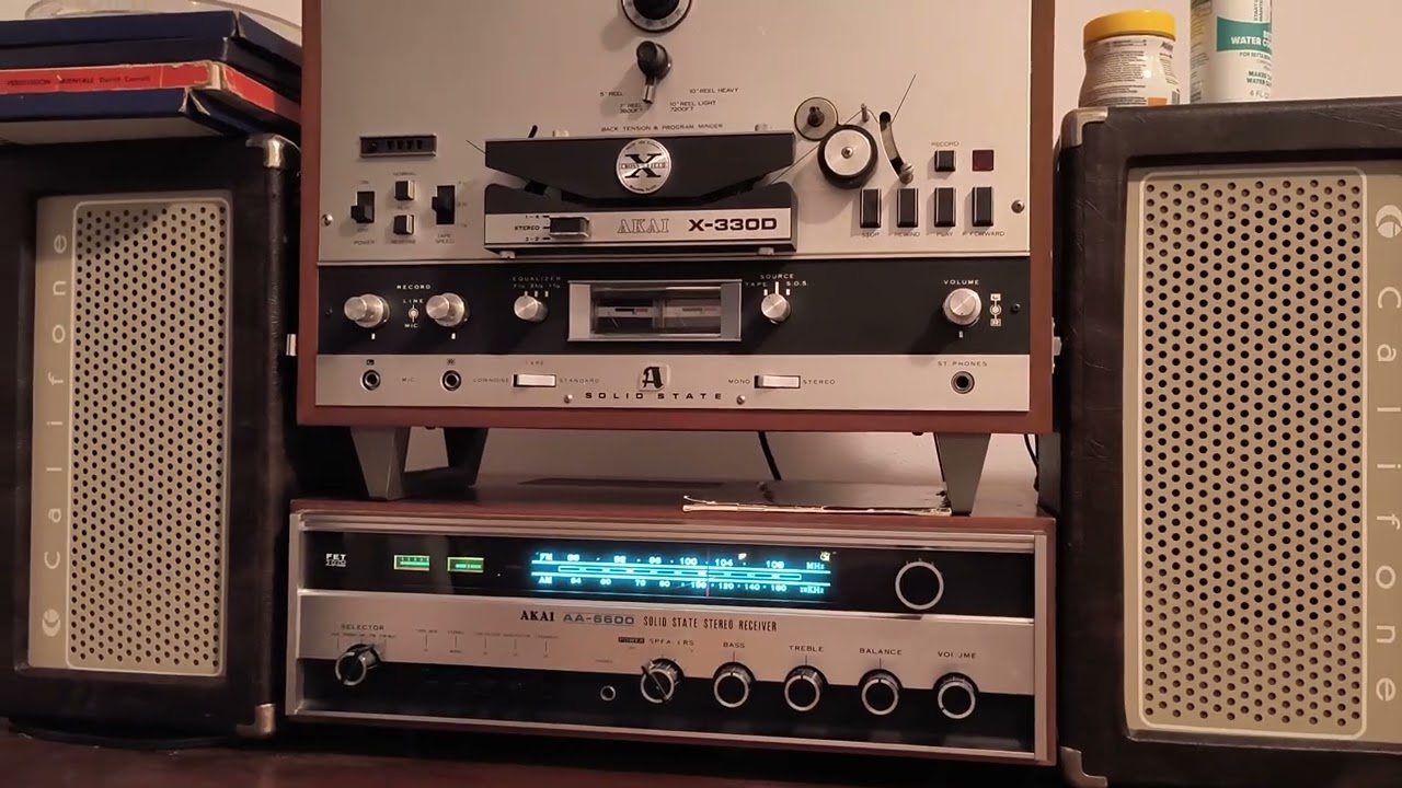  First test Akai stereo receiver playing an fm station 