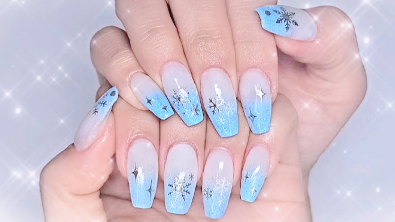 가는 겨울 붙잡기 ! 간단하고 쉬운 그라데이션네일 ♥