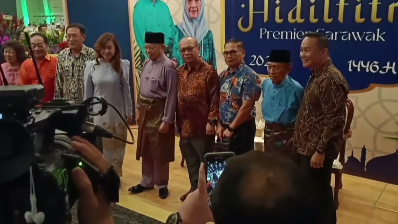 SARAWAK INGKAR ARAHAN, TETAP ANJUR RUMAH TERBUKA 