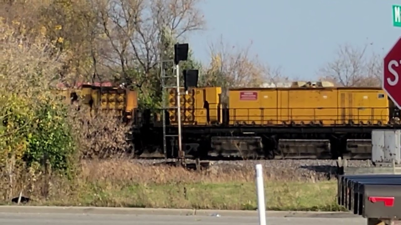 LMIX 3428 south - Duplainville, WI - 102322
