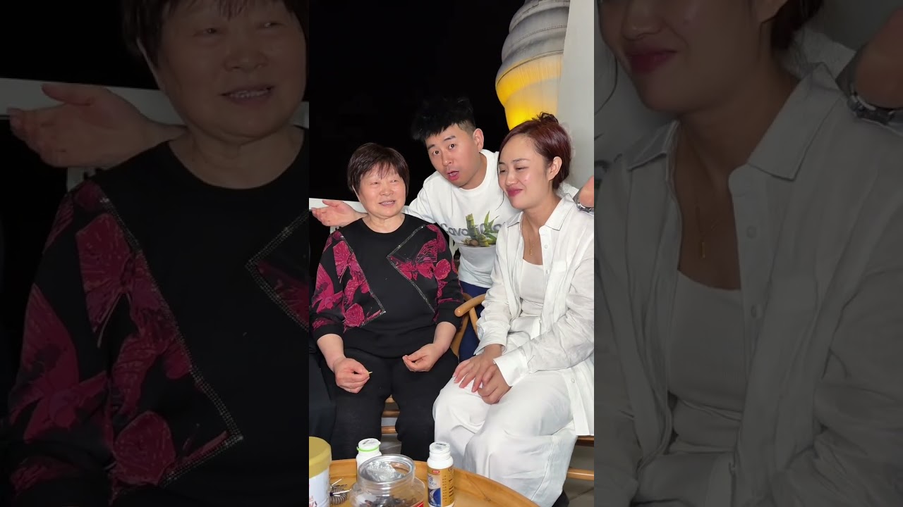 带爸妈来云南旅游，看见4位老人开心的样子，一切努力都值得了